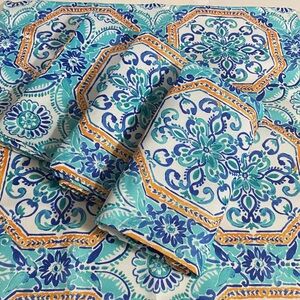 NWOT Cynthia Rowley Dinner Napkins, Set of four, Floral, Geometric, Statement